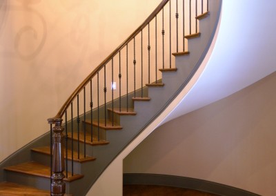 Curve Staircase 39