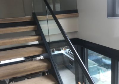 custom staircase glass
