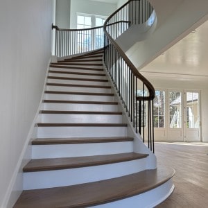 Designing the Modern Bespoke Curved Staircase