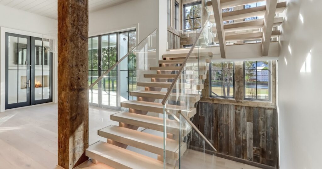 Luxury Modern Staircase Trends Elegance and Innovation Rising